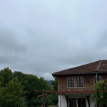 게스트하우스 Pri Shopa Khunevtsi
